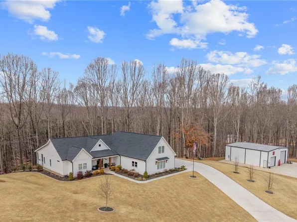 353 Newt Green Rd, Cumming, GA 30028