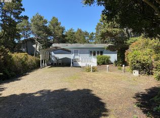 4563 Arago St, Florence, OR 97439