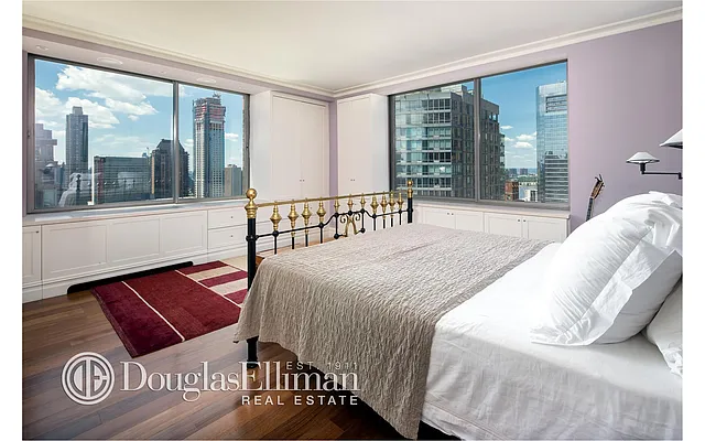 Sold by Douglas Elliman | media 4