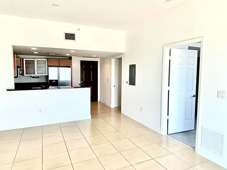 610 Clematis St #804 — Photo 3