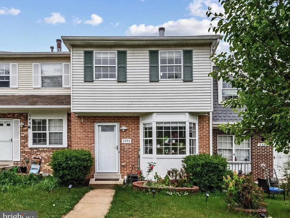 3493 Cranmer Mews