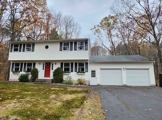 27 Birkdale Rd #170/171, Bedford, NH 03110