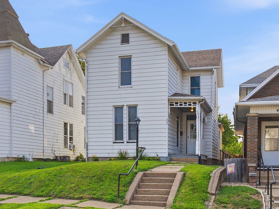 1st image of 409 W 4th St