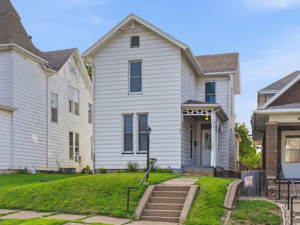 409 W 4th St, Muscatine, IA 52761