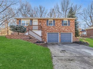 1903 SW 2nd St, Lees Summit, MO 64081