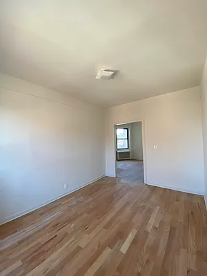 Rented by MySpaceNYC | media 8