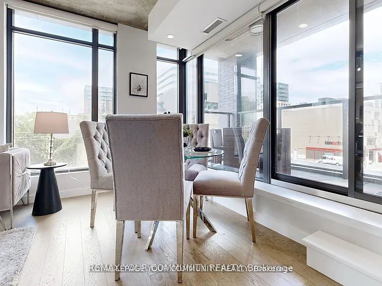 111 Bathurst St #314 — Photo 7