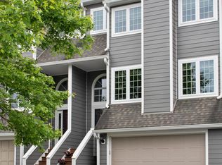 311 S Village Ln, Chadds Ford, PA 19317