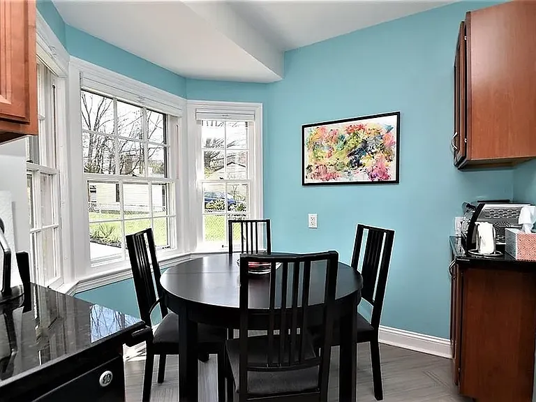Breakfast nook