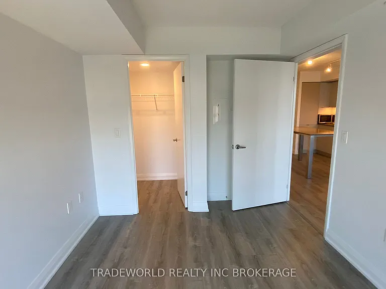 30 Gibbs Rd #1201 — Photo 10