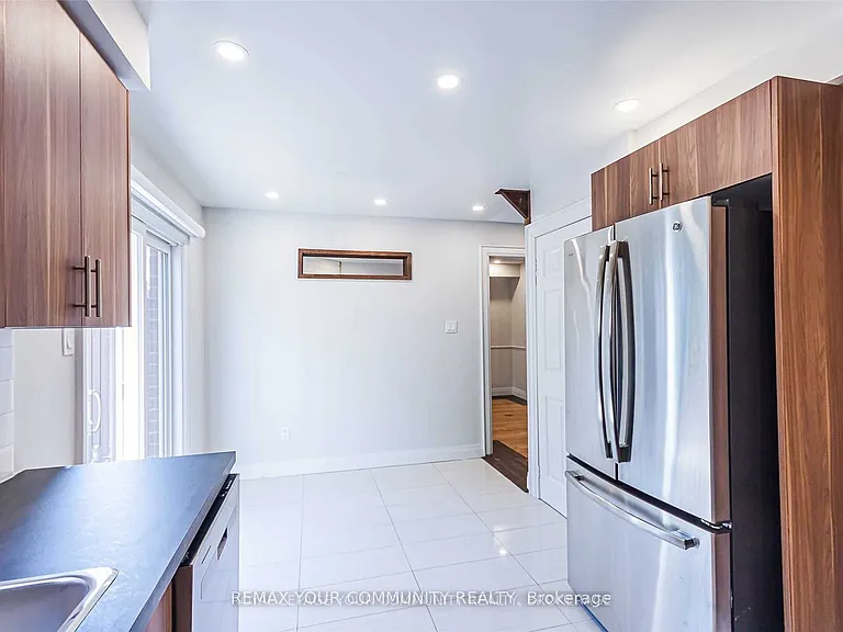 1138 Thimbleberry Cir — Photo 15