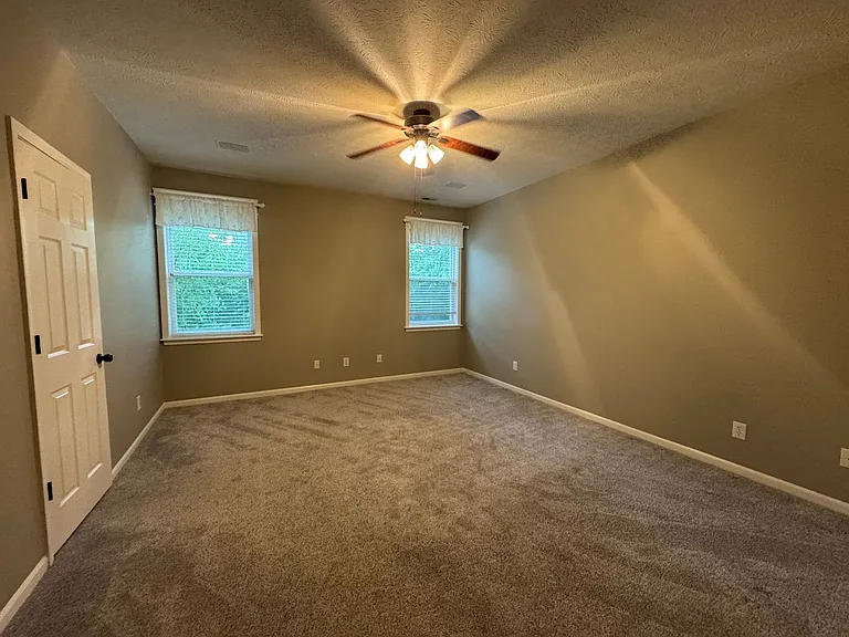 13373 Grosbeak Ct — Photo 9