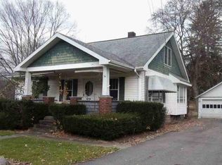 34 Haywood St, West Middlesex, PA 16159