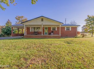 130 Vfw Rd, Sunbright, TN 37872