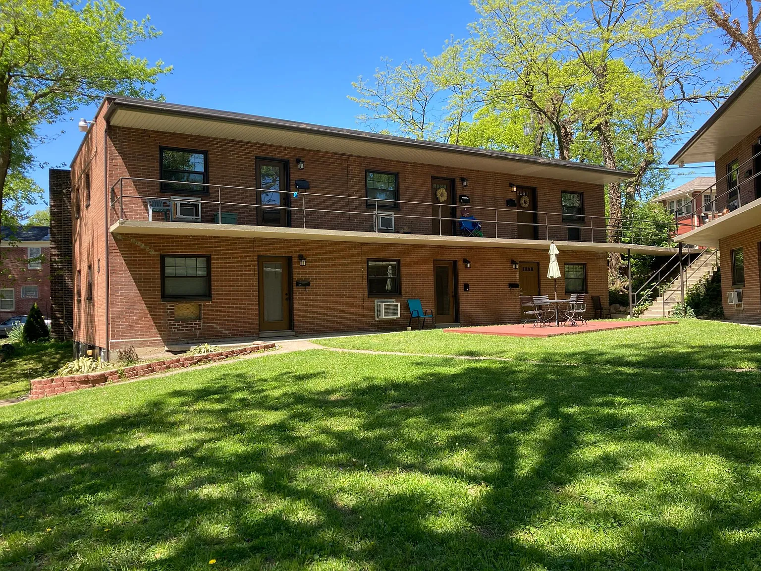 16 Tulane Dr — Photo 1