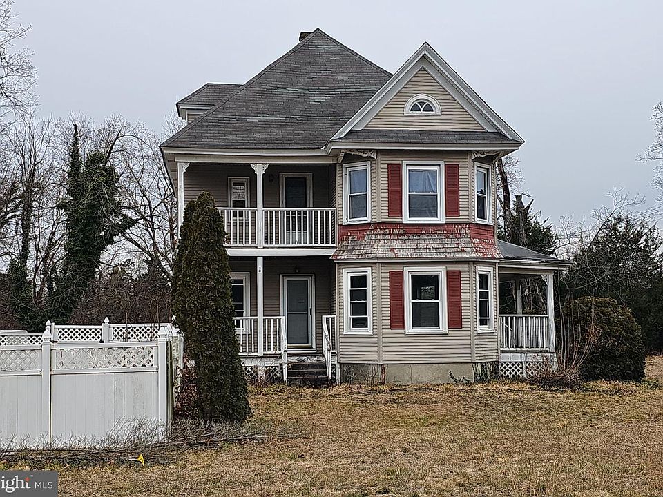 1st image of 3226 S Main Rd