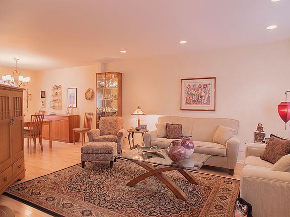 4th image of 286 Brunswick Dr