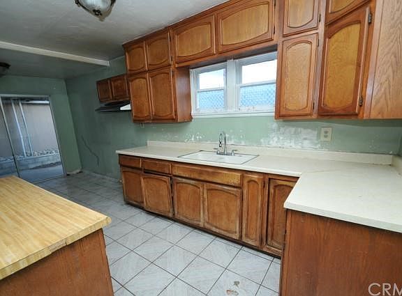 3rd image of 1372 Opal Ave #1-2