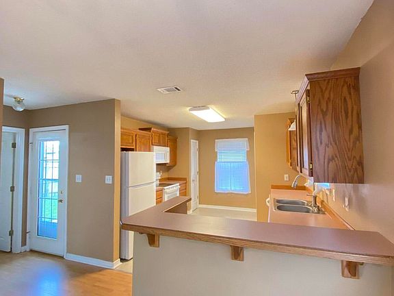 2nd image of 19454 W Lake Village Dr