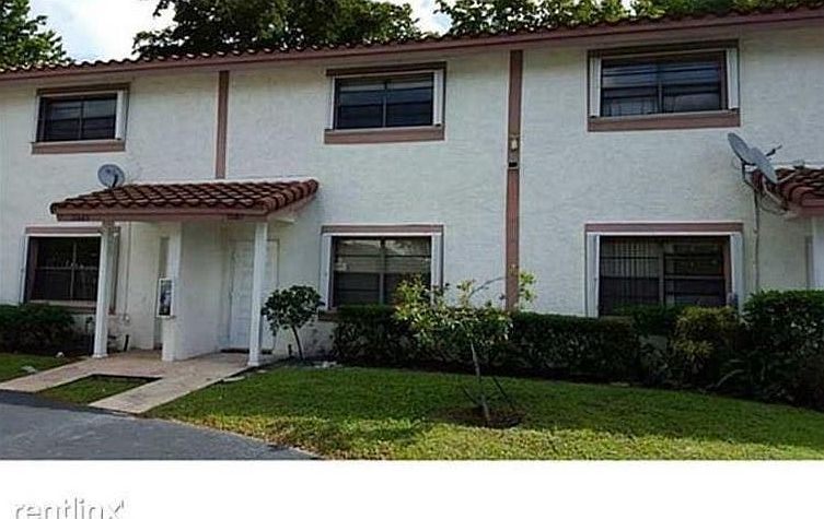 2nd image of 11608 NW 35th Ct