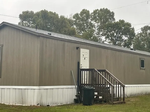 62 Ernest Ln, Tarboro, NC 27886