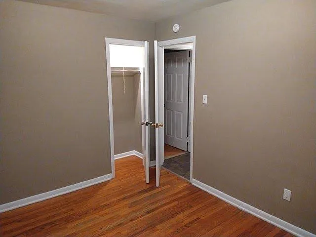 45 W Stiegel St — Photo 3