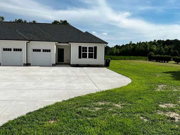 563 N Washington St, Pikeville, NC 27863