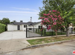 19007 Bessemer St, Reseda, CA 91335