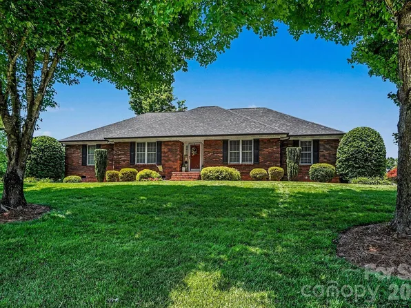 9903 Madres Ct, Concord, NC 28027