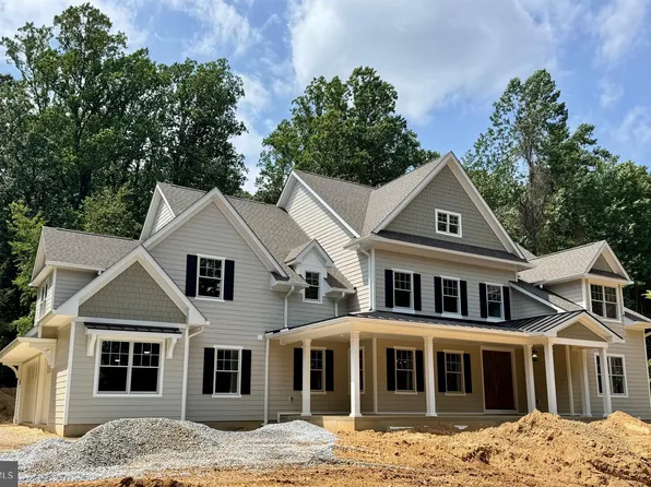 650 Old Eagle School Rd, Wayne, PA 19087