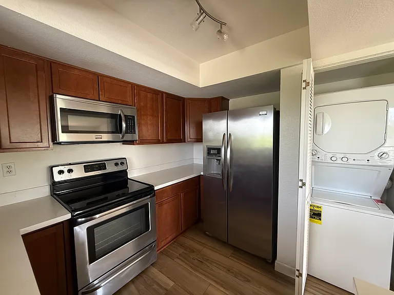 3635 N 37th St #12 — Photo 5