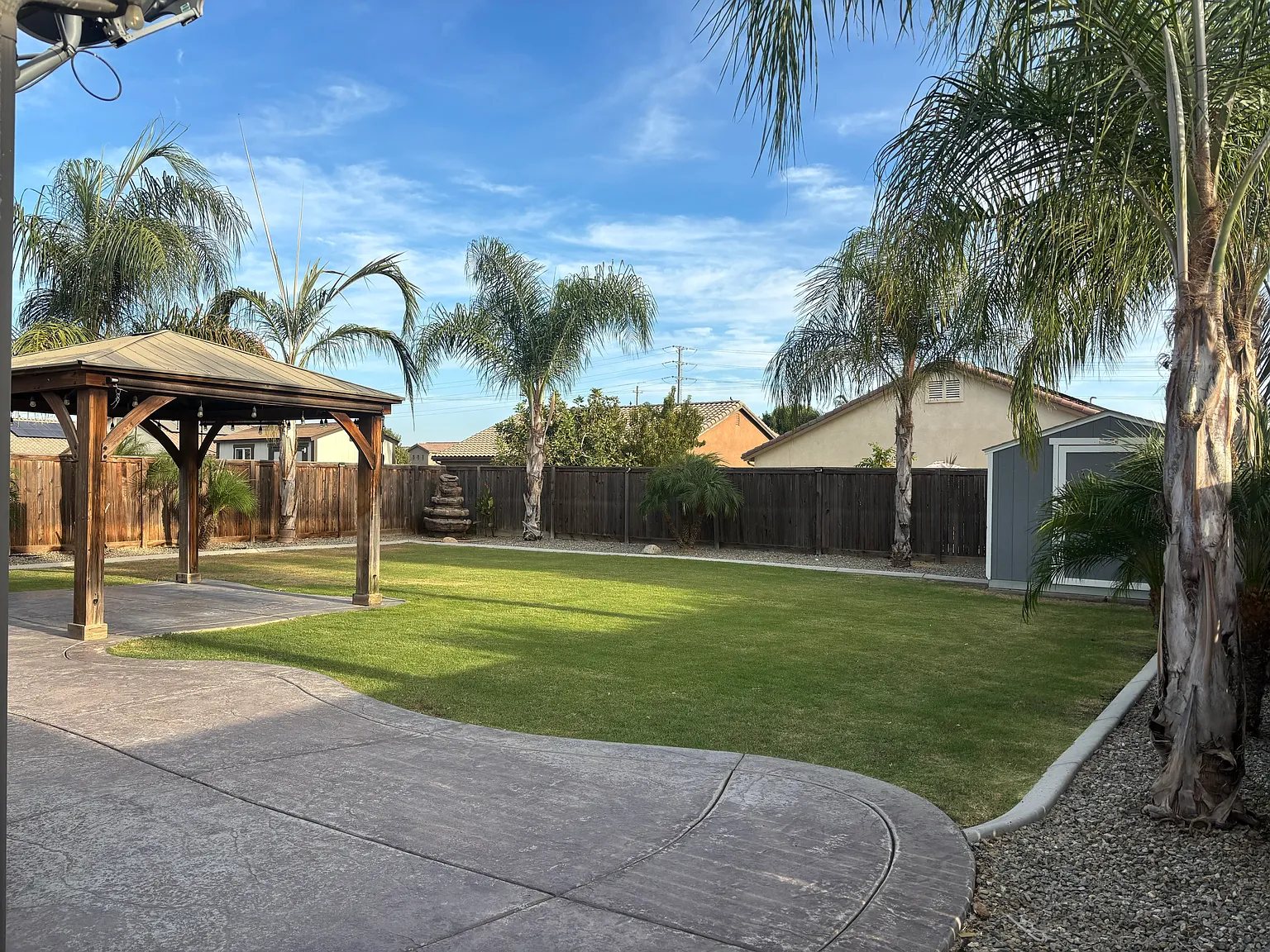 4 bed, 1780 sqft, $2,500 — Photo 2