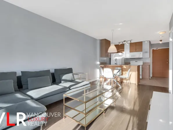 977 Mainland St, Vancouver, BC