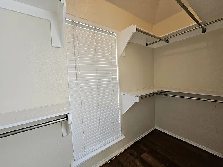 7621 Lancelot Rd — Photo 14