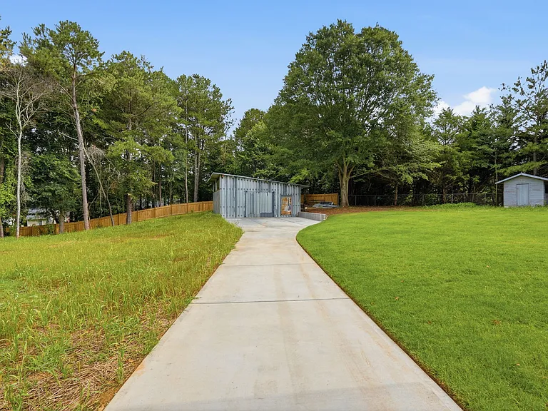 7134 Williams Rd — Photo 24