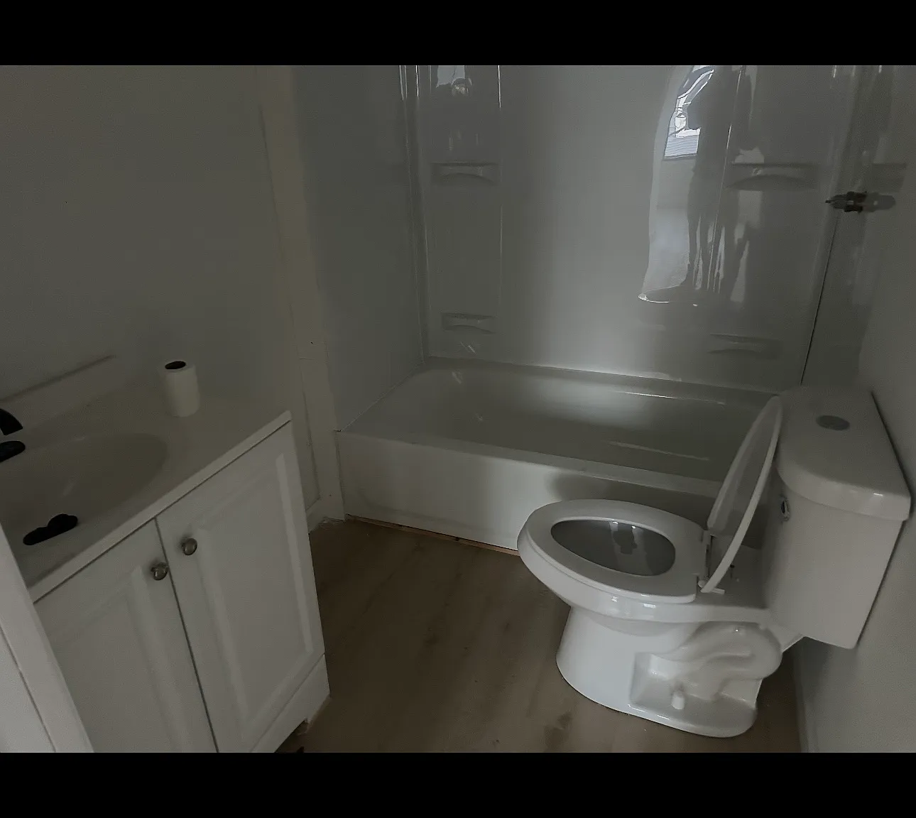 3 bed, 1200 sqft, $1,450 — Photo 2