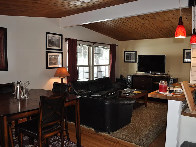 4385 Comanche Dr #1 — Photo 4