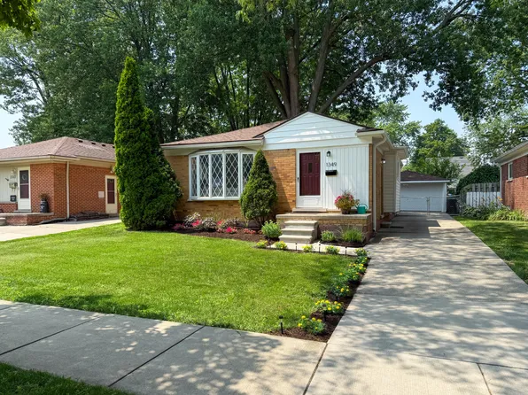 1349 N Custer Ave, Clawson, MI 48017