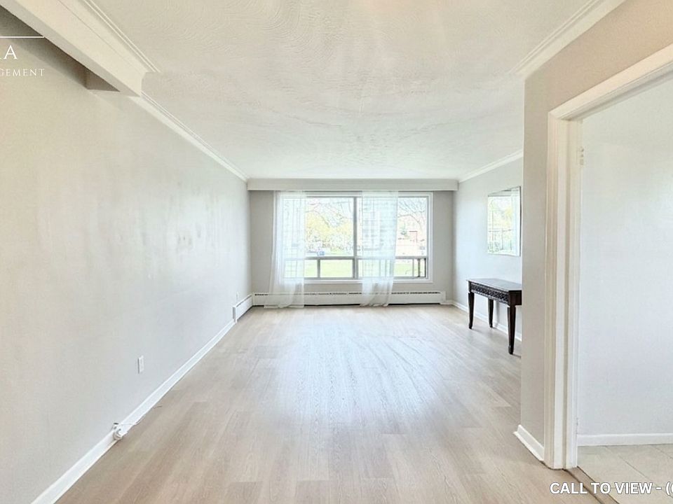 1st image of 552 Winona Dr #2