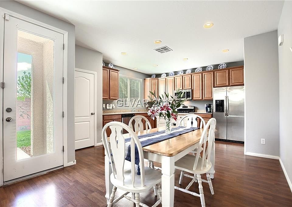 1st image of 10423 Poplar Park Ave