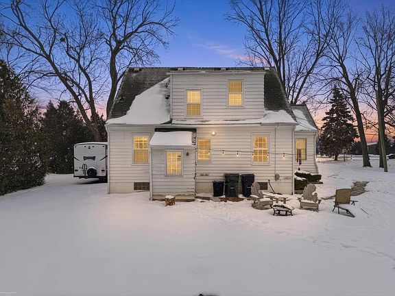 4th image of 38181 Hayes Rd