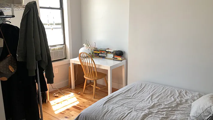 Rented by Nooklyn NYC LLC | media 10