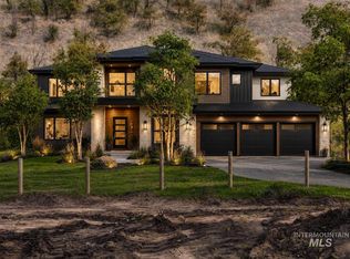 5432 W Hill Rd, Boise, ID 83703