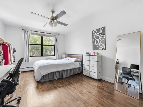 229 East 29th Street image 1 of 7