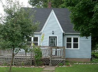 407 Dixon St, Streator, IL 61364