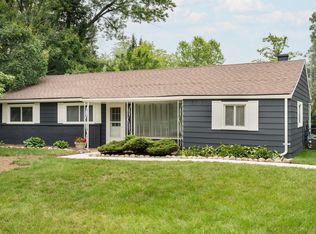 6368 Hermana Rd, West Bloomfield, MI 48324