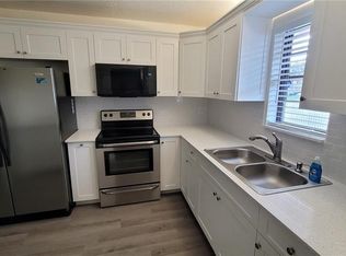 9273 SW 8th St APT 109, Boca Raton, FL 33428