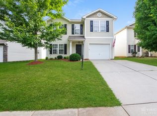 5231 Grays Ridge Dr, Charlotte, NC 28269