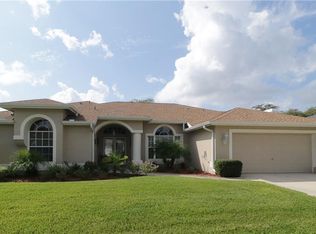 8826 Poe Dr, Hudson, FL 34667