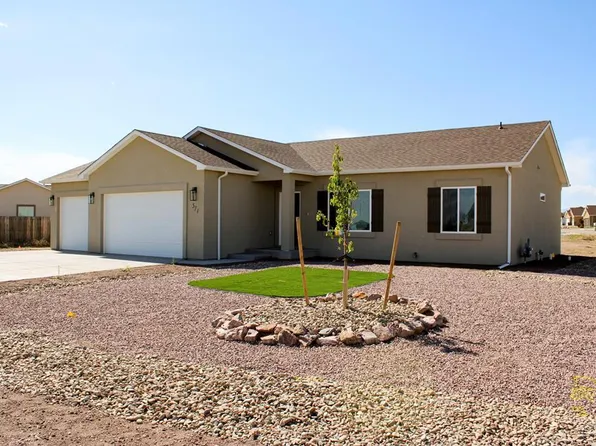 571 N Campbell Dr, Pueblo, CO 81007